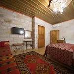 Hotel Kaya Cave