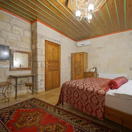 Kaya Cave Nevşehir