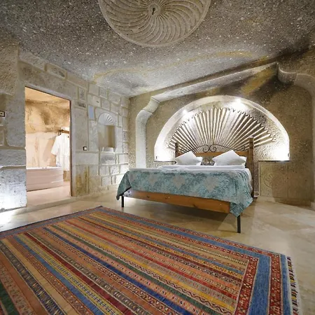 Kaya Cave Hotel