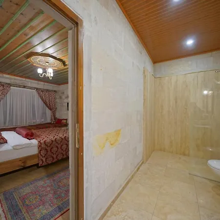 Hotel Kaya Cave 2*