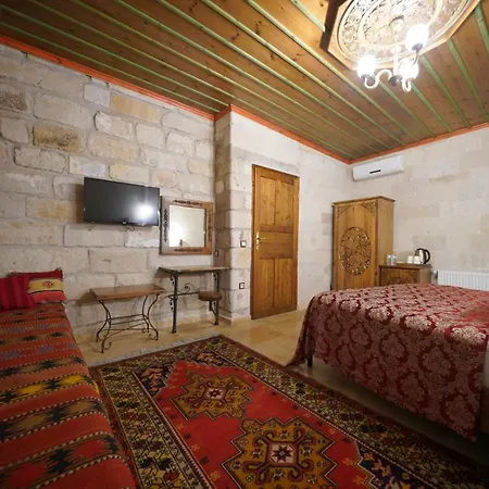 Hotel Kaya Cave