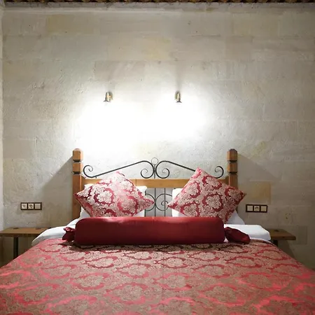 Kaya Cave 2* Nevşehir