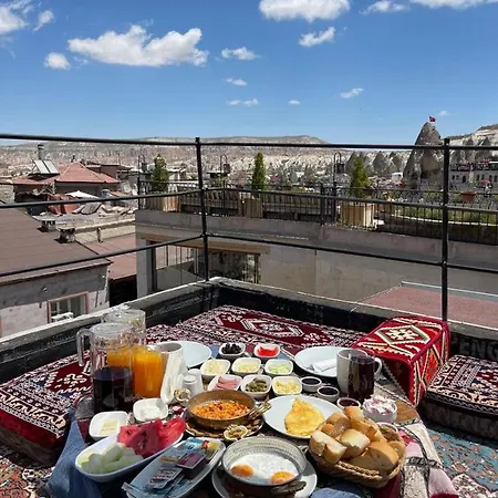 Kaya Cave Hotel Nevşehir