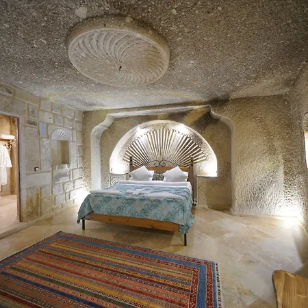 Kaya Cave Hotel